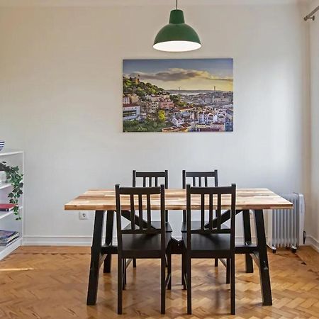 Cosy 1 Bedroom Apartment In Belem Lisbon Luaran gambar