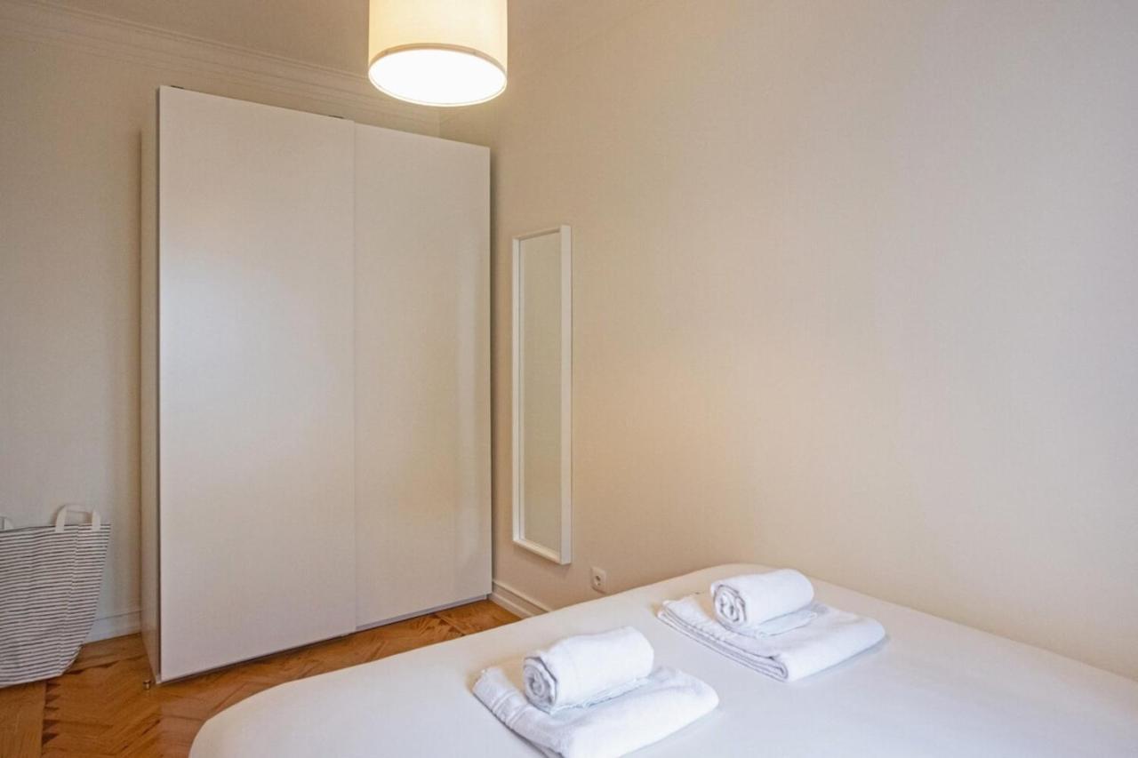Cosy 1 Bedroom Apartment In Belem Lisbon Luaran gambar
